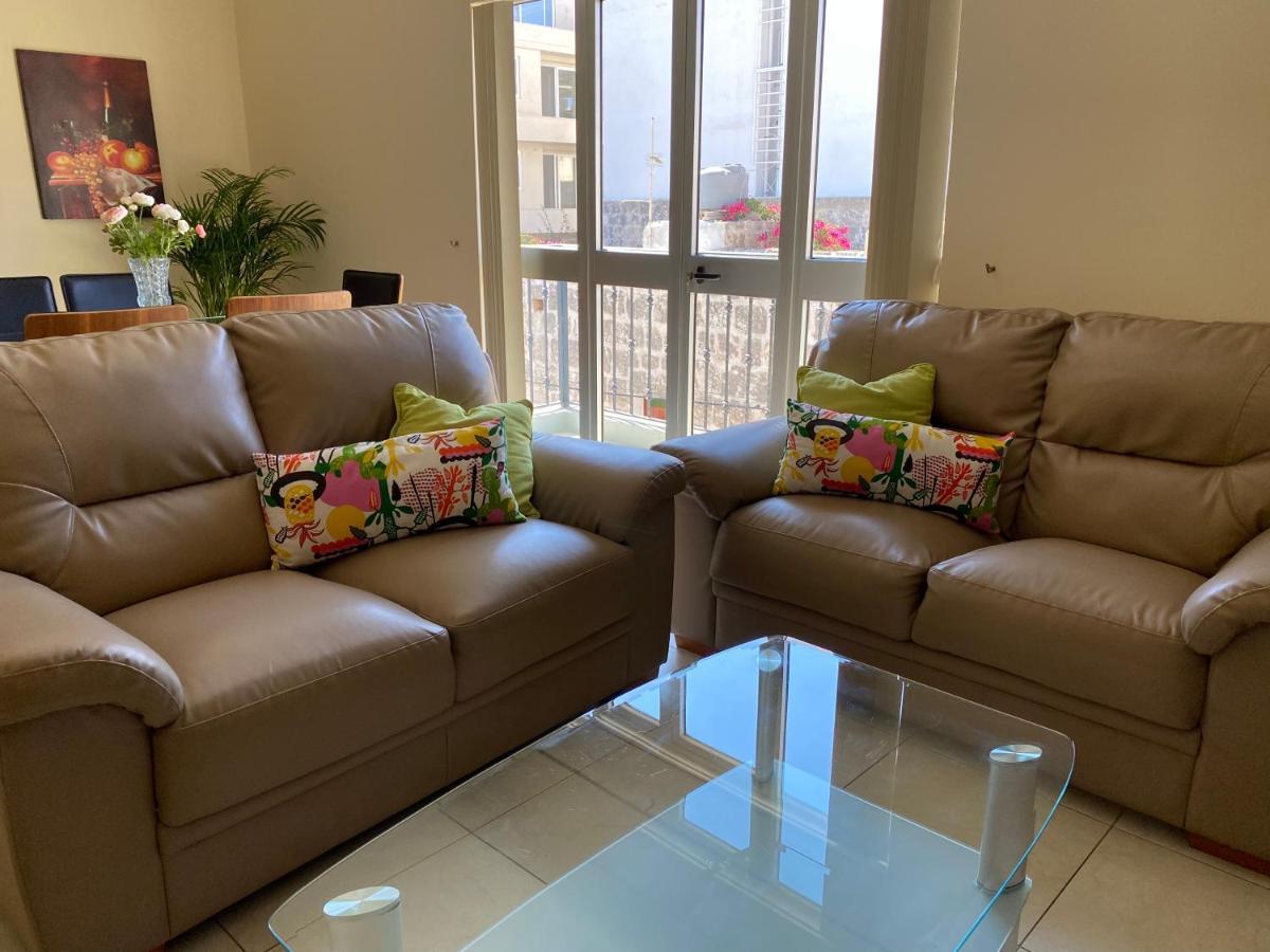 Newly Refurbished Mellieha Central Apartment Eksteriør billede